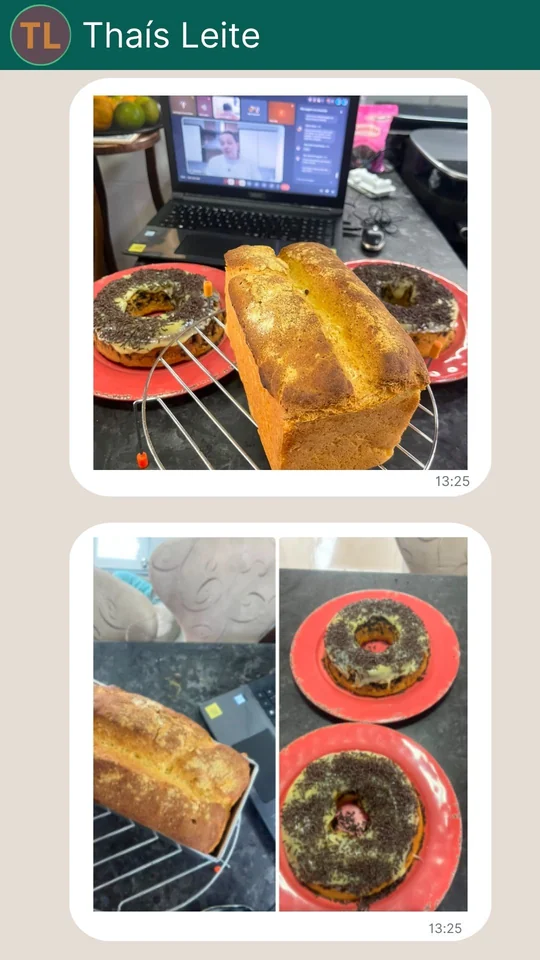 Aluna mostrando bolo sem glúten feito na Imersão